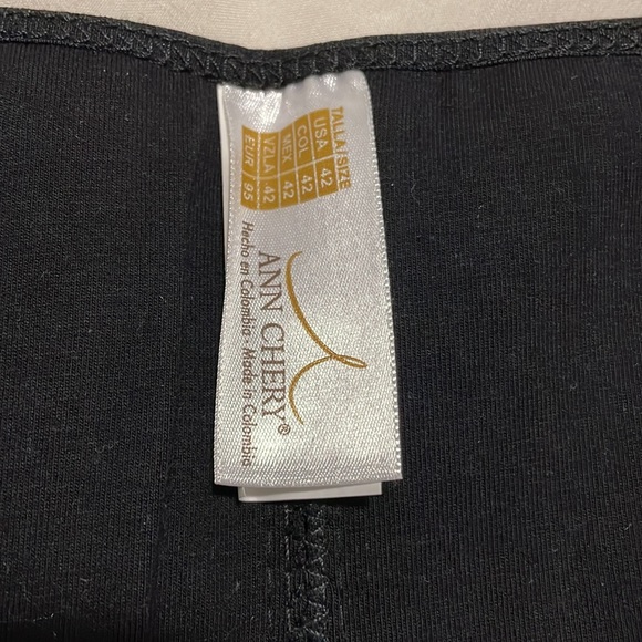 Ann Chery Waist Trainer - Picture 4 of 4